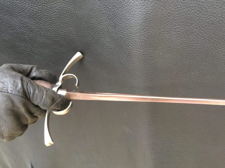 Ariel Rapier - Image 6