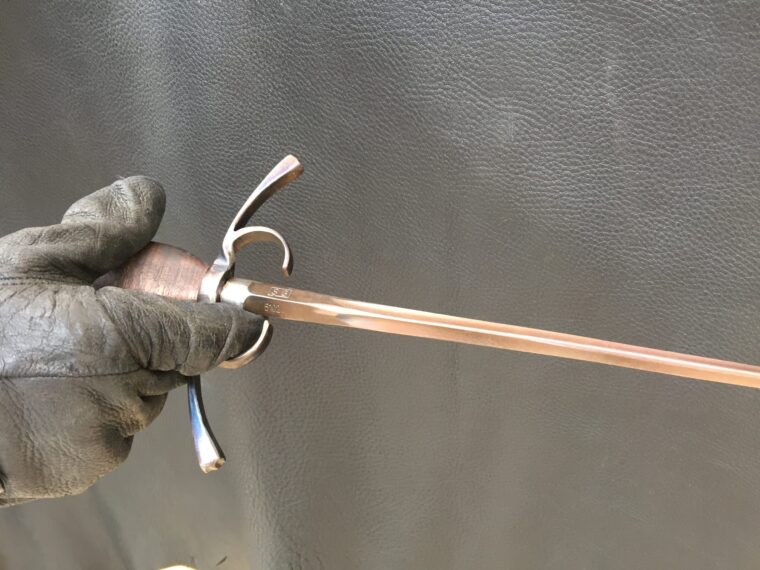 Ariel Rapier - Image 11