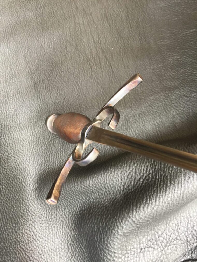 Ariel Rapier - Image 3