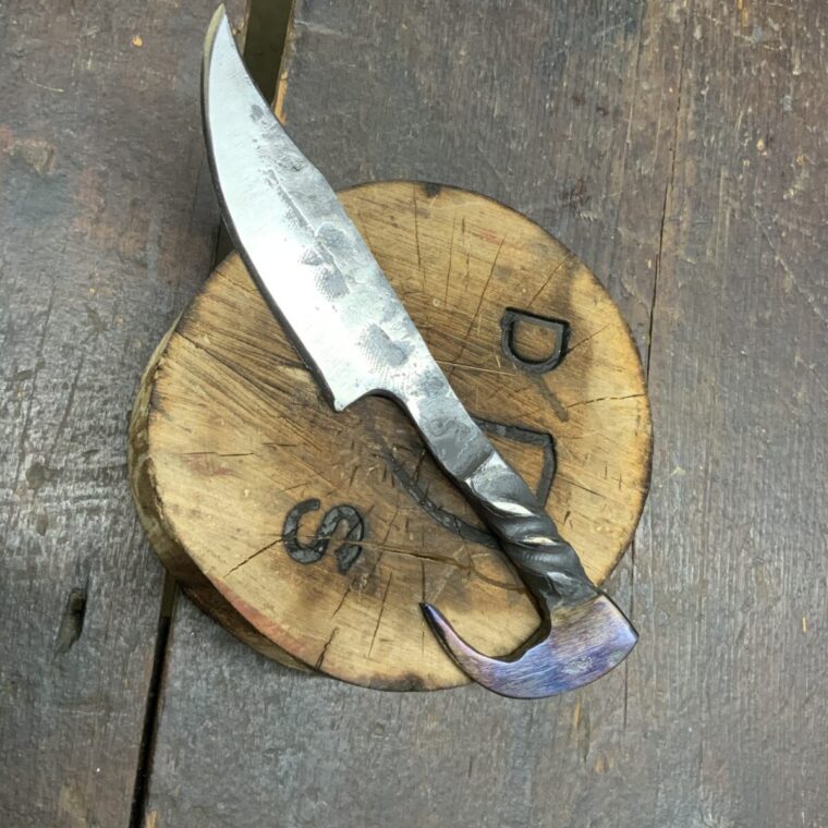 Weeping Angel (Deluxe Rail Spike Knife) - Image 5